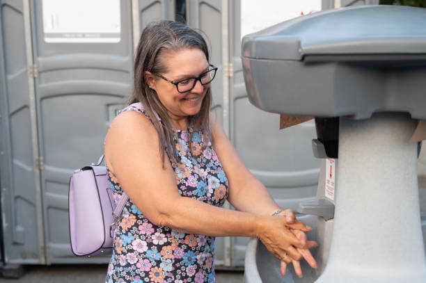 Portable Toilet Options We Offer in Creola, AL